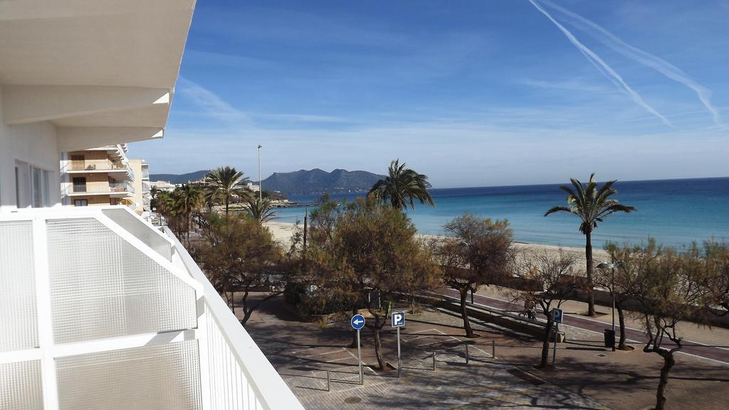 Hotel Goya Cala Millor  Exteriör bild